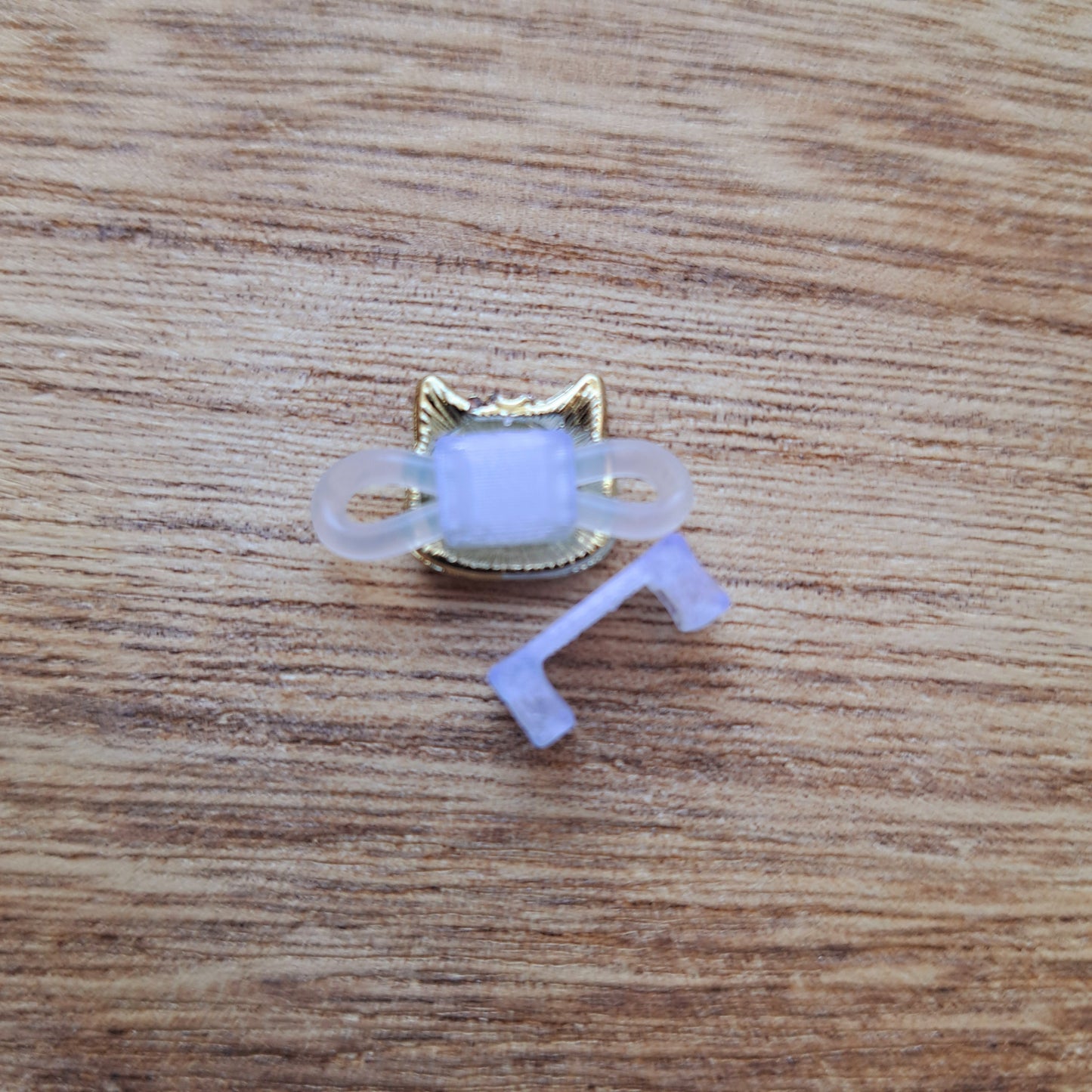 Adapter for thinner glasses for EyeDecos