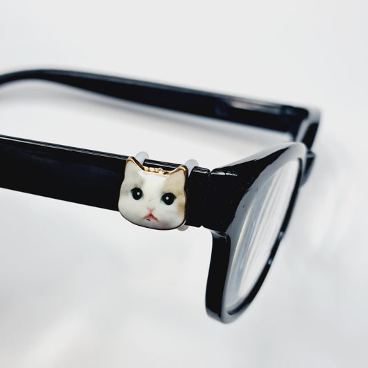 Cream and White Cat EyeDeco