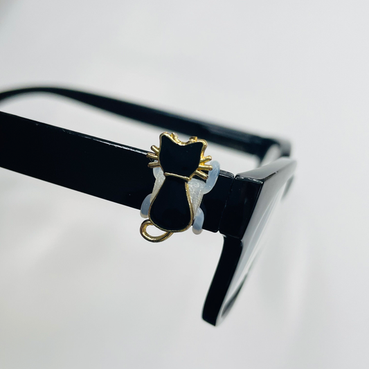 Black Cat Sitting Head Enamel EyeDeco