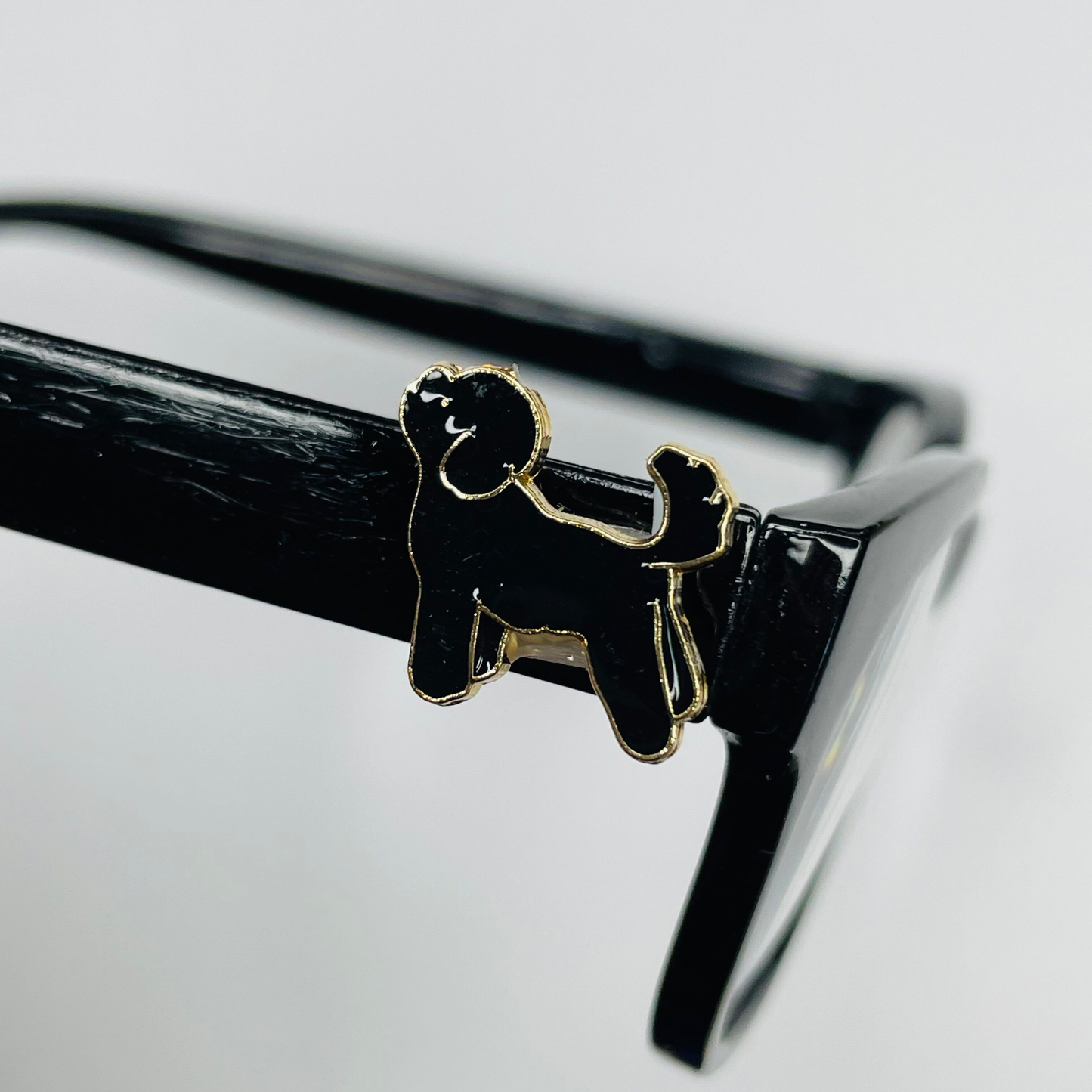 Black Dog Gold Plated Enamel EyeDeco