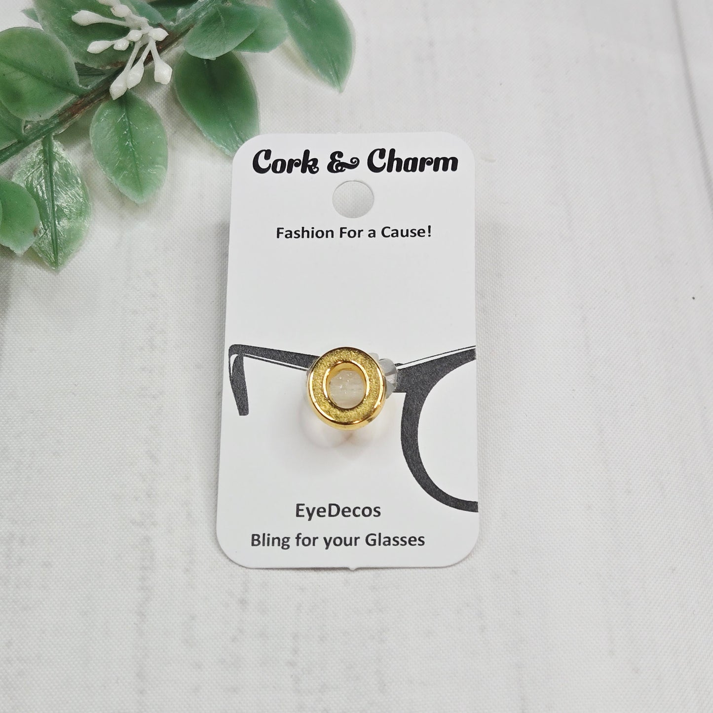 O Initial Gold EyeDeco