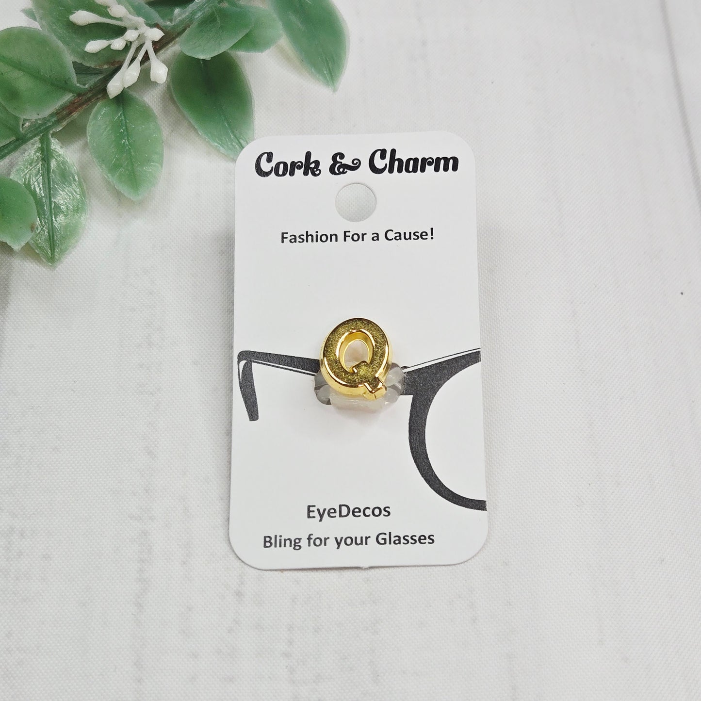Q Initial Gold EyeDeco