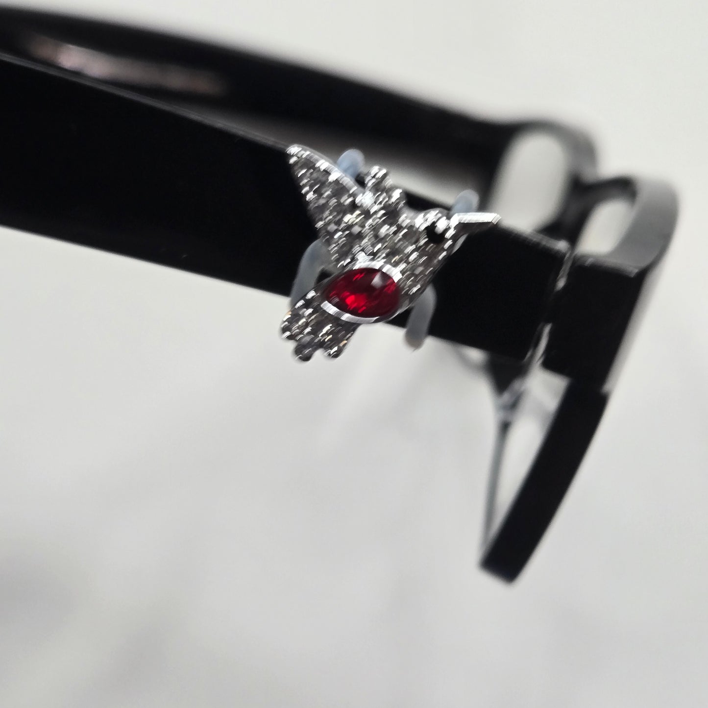 Silver and Red Hummingbird Rhinestone Metal EyeDeco