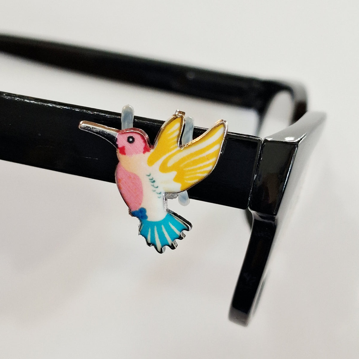 Yellow Wings Blue Tail Hummingbird Enamel EyeDeco